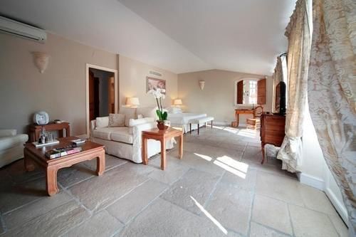 Hotel Hôtel&restaurant Alain Llorca La Colle-sur-Loup